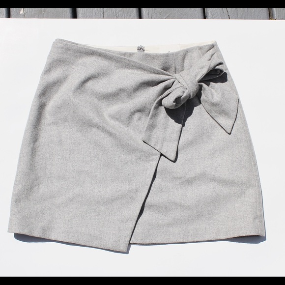 Wilfred Dresses & Skirts - Aritzia Wilfred faux Wrap Front Skirt